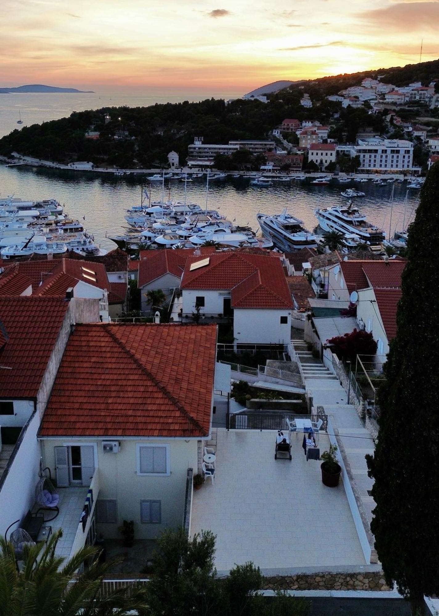 Forr Apartments - Hvar, Croatia هفار المظهر الخارجي الصورة